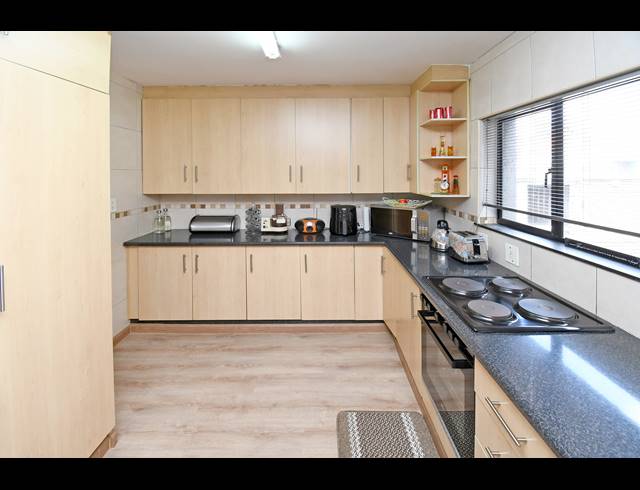 4 BEDROOM APARTMENT FOR SALE IN FORDSBURG